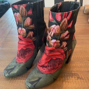 Jeffrey Campbell Boots